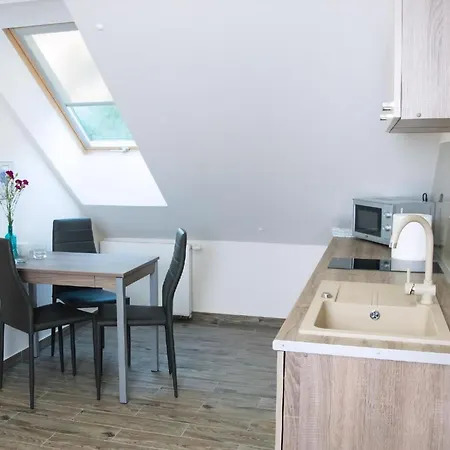 A Mit Blick Auf Wasser Apartament