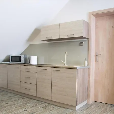 A Mit Blick Auf Wasser Apartament Zieleniewo (Stargard)